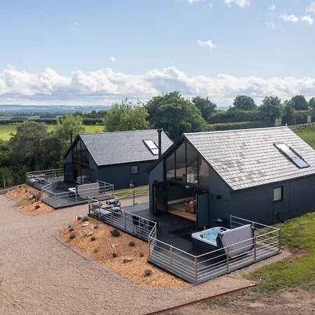 Дом отдыха Eagles Peak *