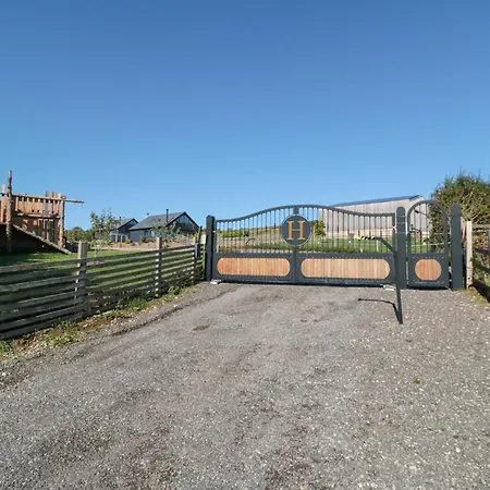 Eagles Peak * Allerston